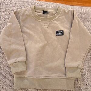 Green/Beige Crewneck Sweatshirt toddler size 18-24 months